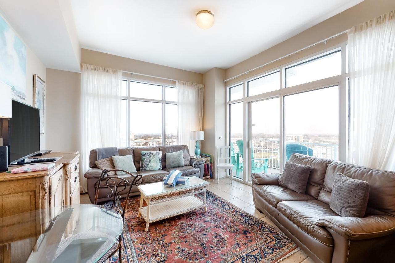Emerald By The Sea Retreat Galveston Ruang foto