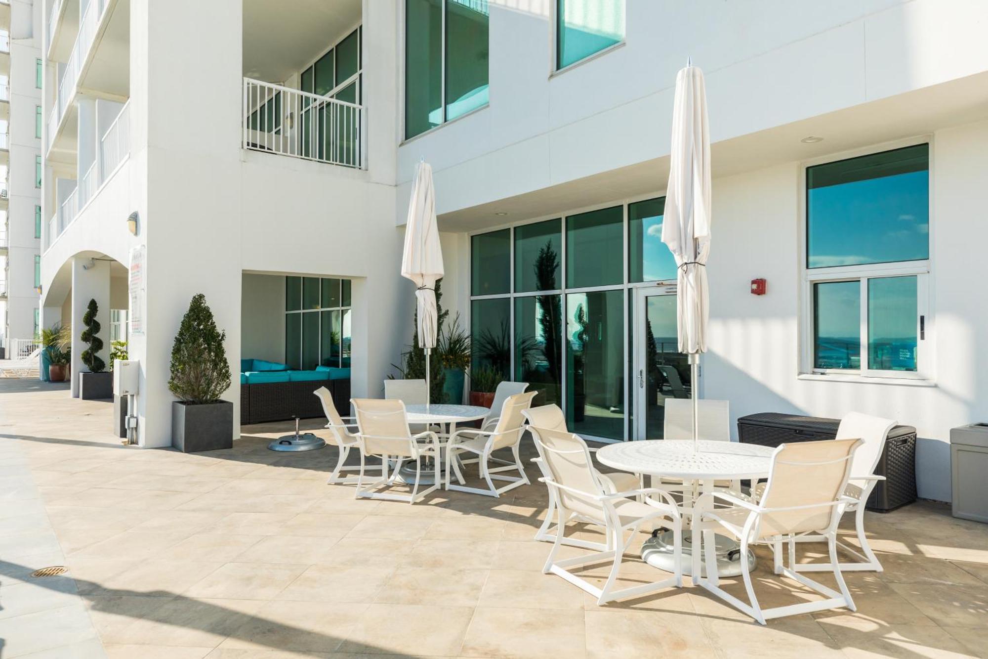 Emerald By The Sea Retreat Galveston Bagian luar foto